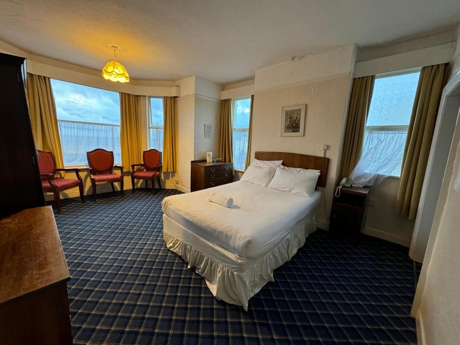 Royal Hotel גרייט יארמאות מראה חיצוני תמונה